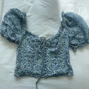 ASTR Blue Floral Puff Sleeve Top